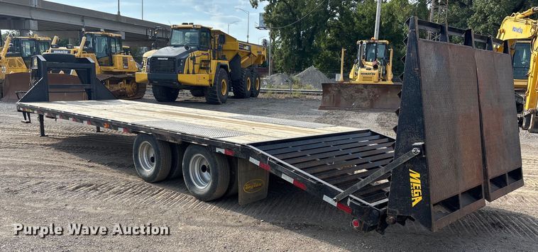 image for item ET4524 2015 Big Tex 22GN -25+5 equipment trailer