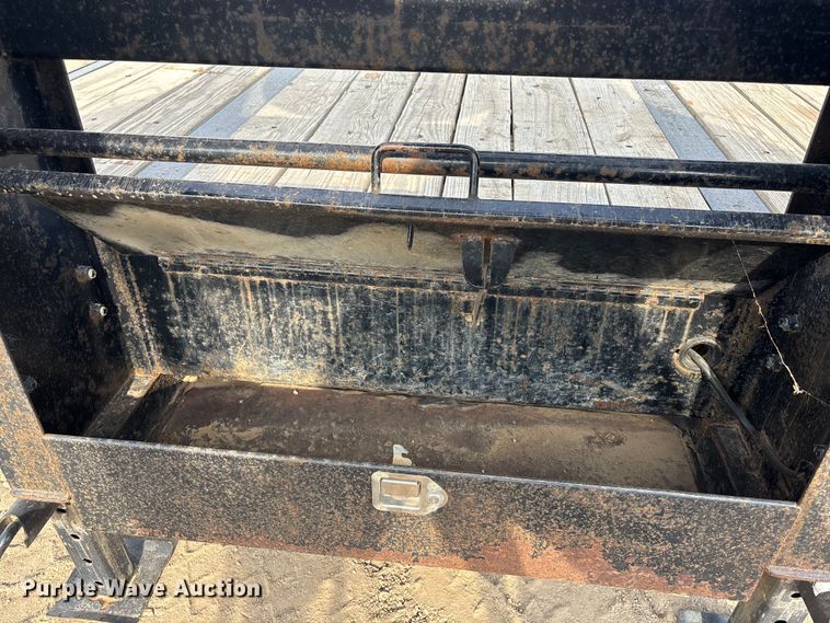 image for item ET4524 2015 Big Tex 22GN -25+5 equipment trailer