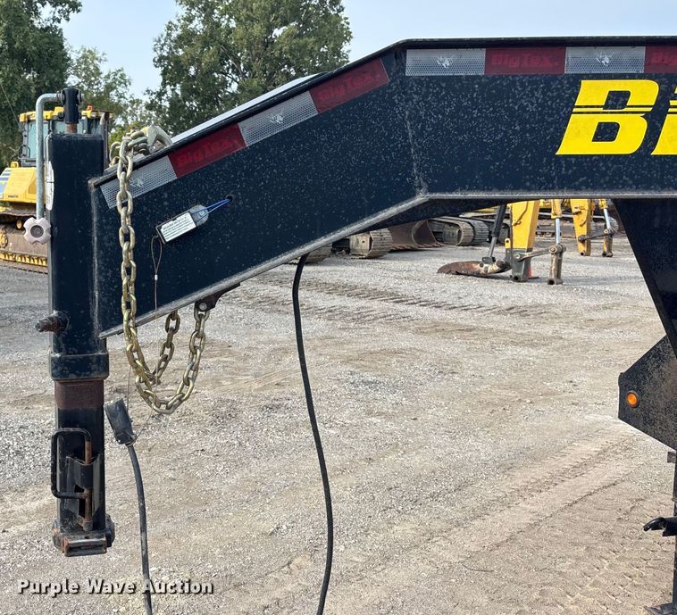 image for item ET4524 2015 Big Tex 22GN -25+5 equipment trailer