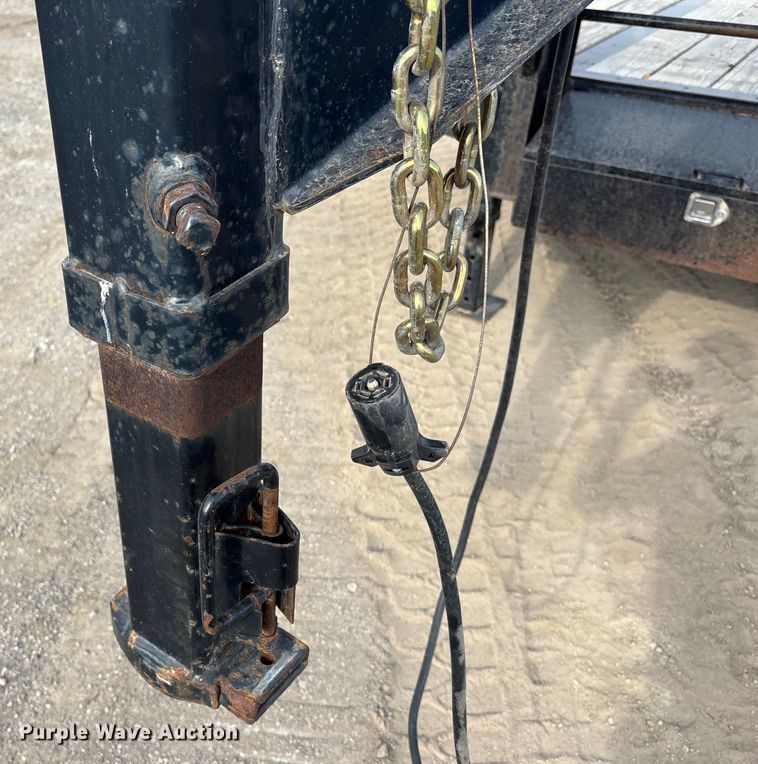 image for item ET4524 2015 Big Tex 22GN -25+5 equipment trailer