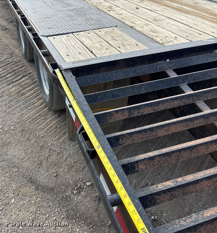 image for item ET4524 2015 Big Tex 22GN -25+5 equipment trailer