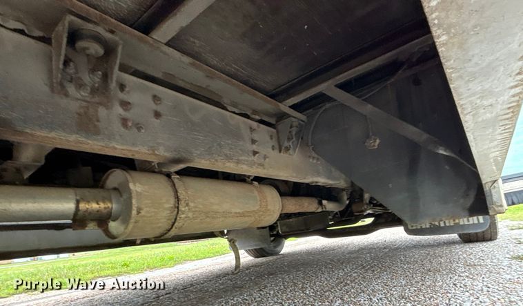 image for item ET4667 2003 Freightliner MB55 Champion  coach bus