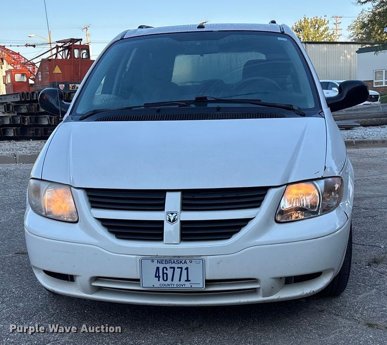image for item ET4683 2007 Dodge Grand Caravan  van