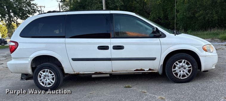 image for item ET4683 2007 Dodge Grand Caravan  van