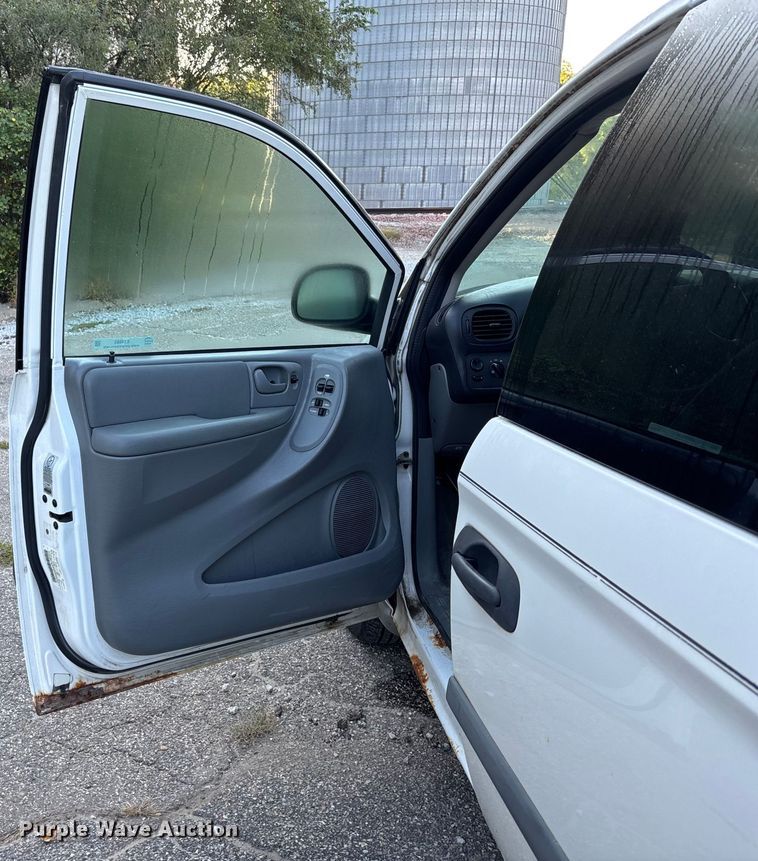 image for item ET4683 2007 Dodge Grand Caravan  van