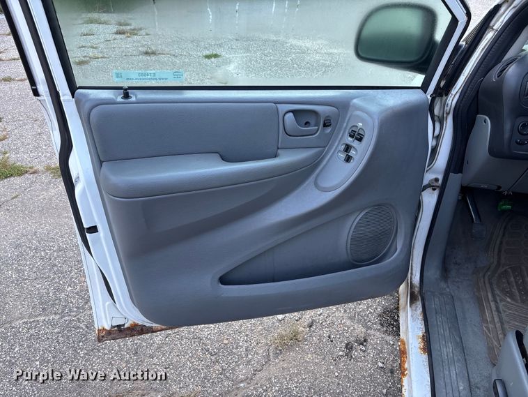 image for item ET4683 2007 Dodge Grand Caravan  van