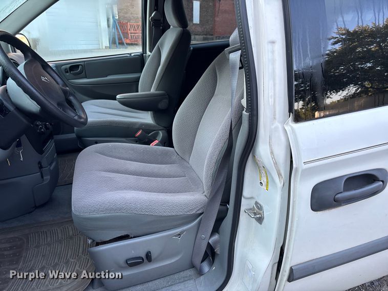 image for item ET4683 2007 Dodge Grand Caravan  van