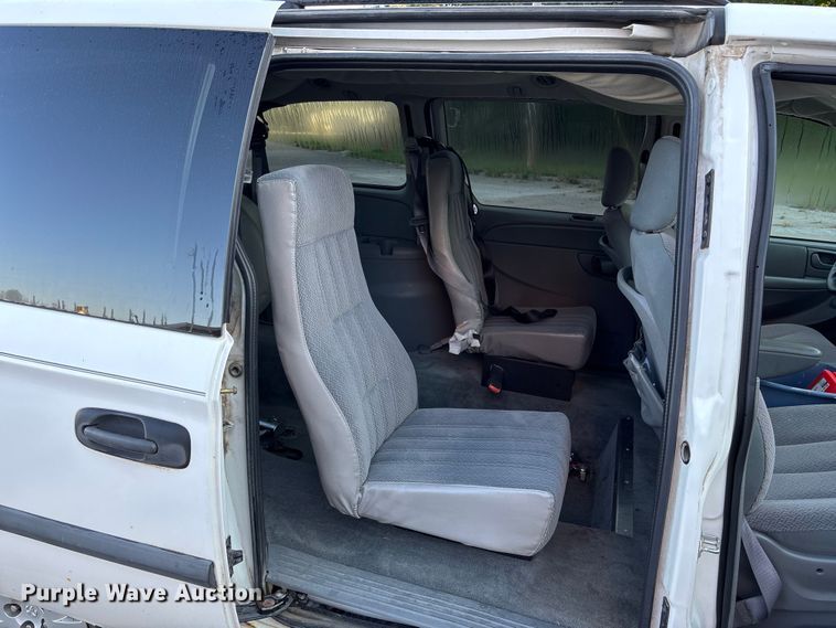 image for item ET4683 2007 Dodge Grand Caravan  van