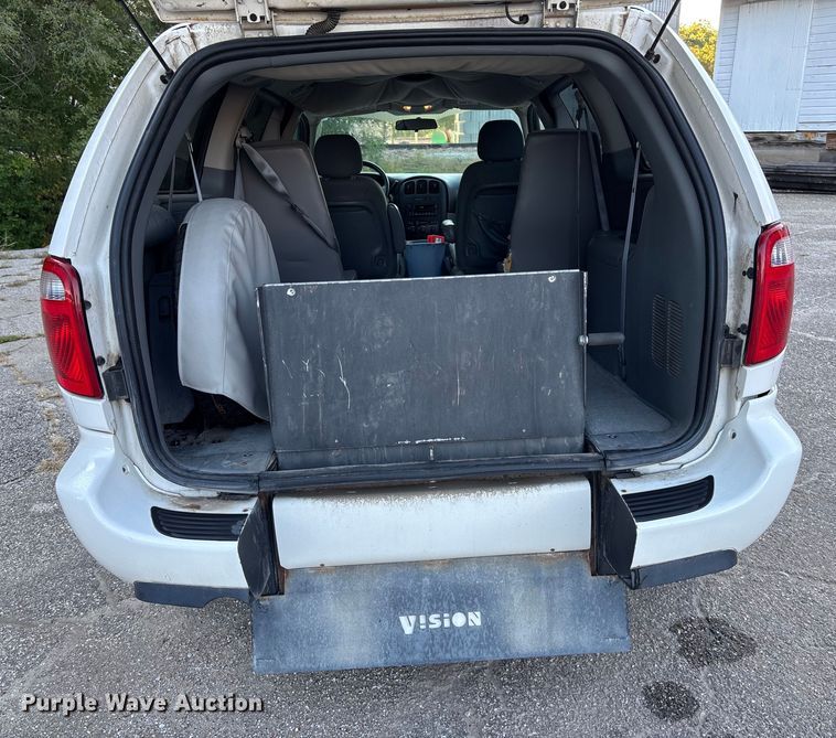 image for item ET4683 2007 Dodge Grand Caravan  van