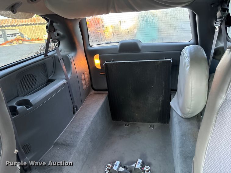 image for item ET4683 2007 Dodge Grand Caravan  van