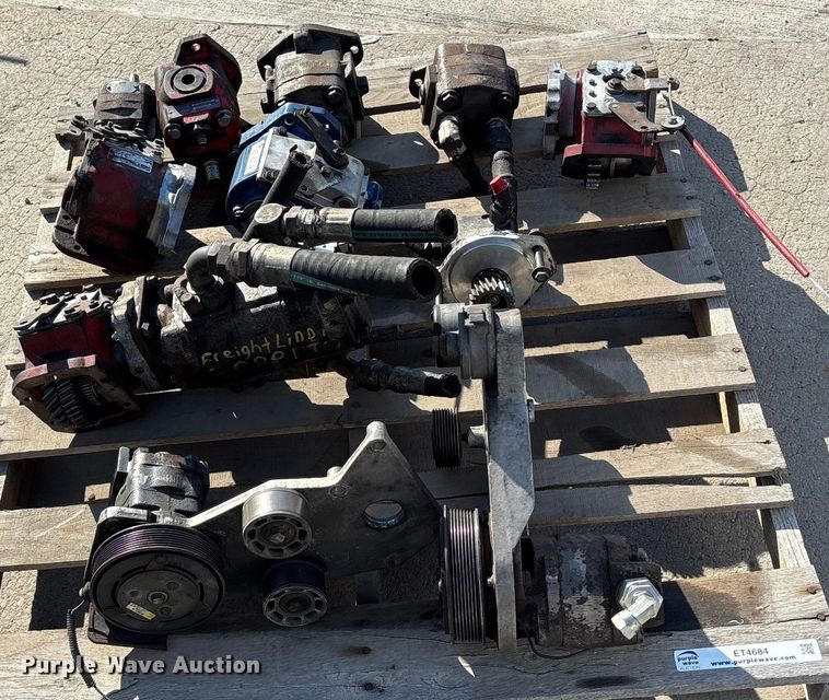 image for item ET4684 Truck parts