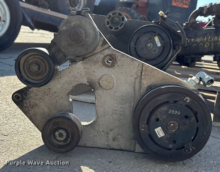 image for item ET4684 Truck parts