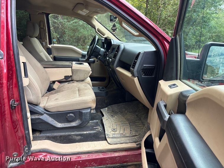 image for item ET7069 2018 Ford F150 SuperCab pickup truck