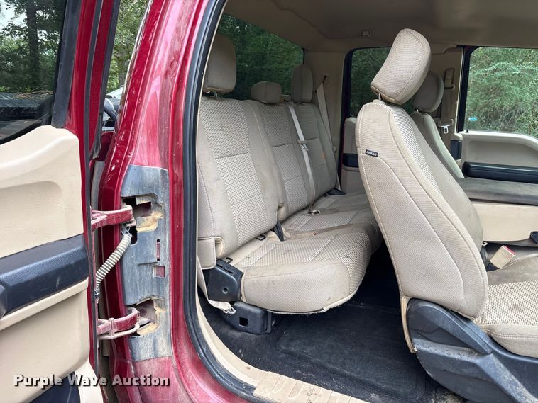 image for item ET7069 2018 Ford F150 SuperCab pickup truck