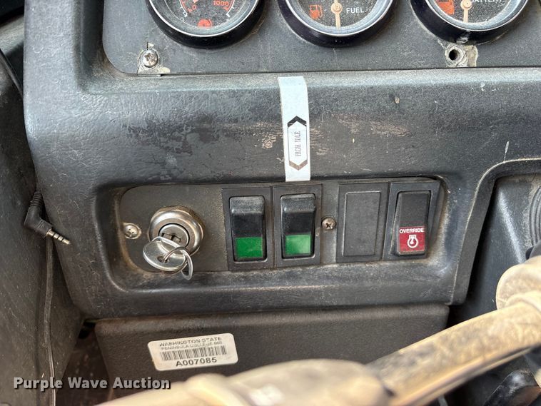 image for item ET7071 1996 Prevost Xl Coach coach bus