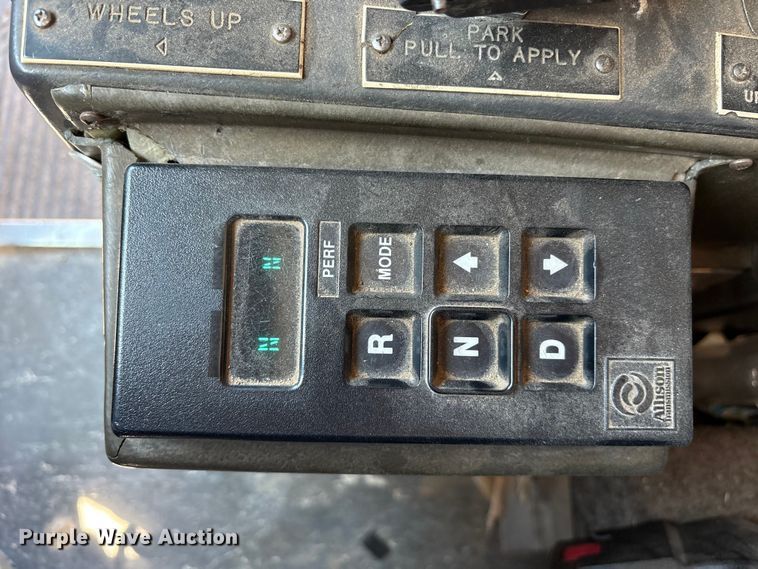 image for item ET7071 1996 Prevost Xl Coach coach bus