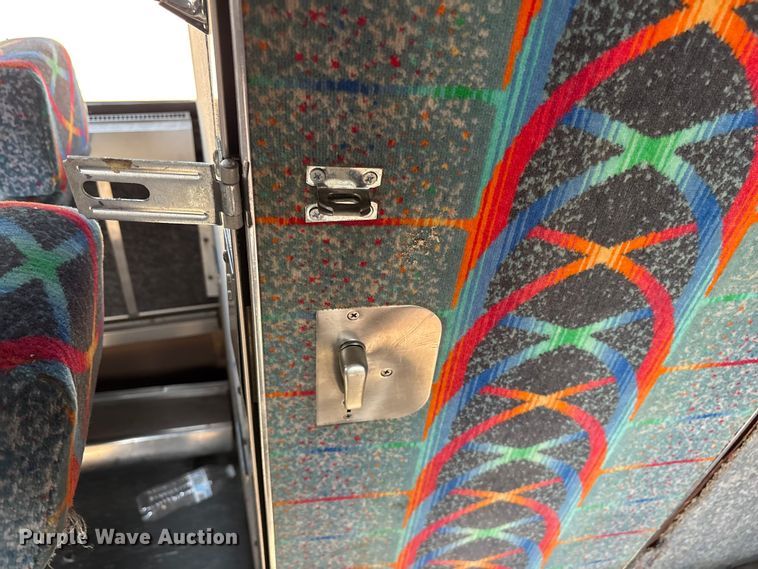 image for item ET7071 1996 Prevost Xl Coach coach bus