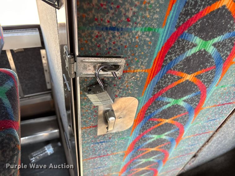 image for item ET7071 1996 Prevost Xl Coach coach bus