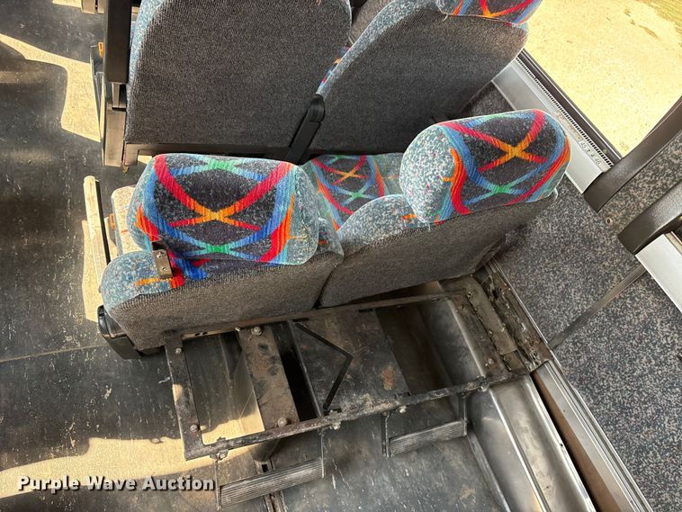 image for item ET7071 1996 Prevost Xl Coach coach bus