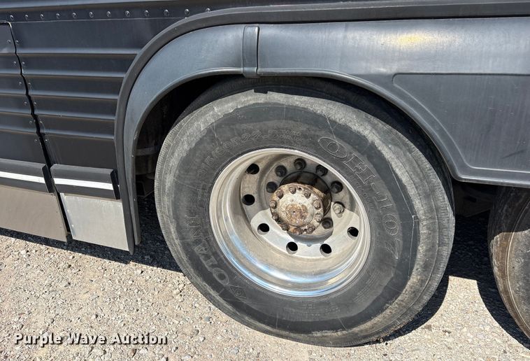 image for item ET7071 1996 Prevost Xl Coach coach bus