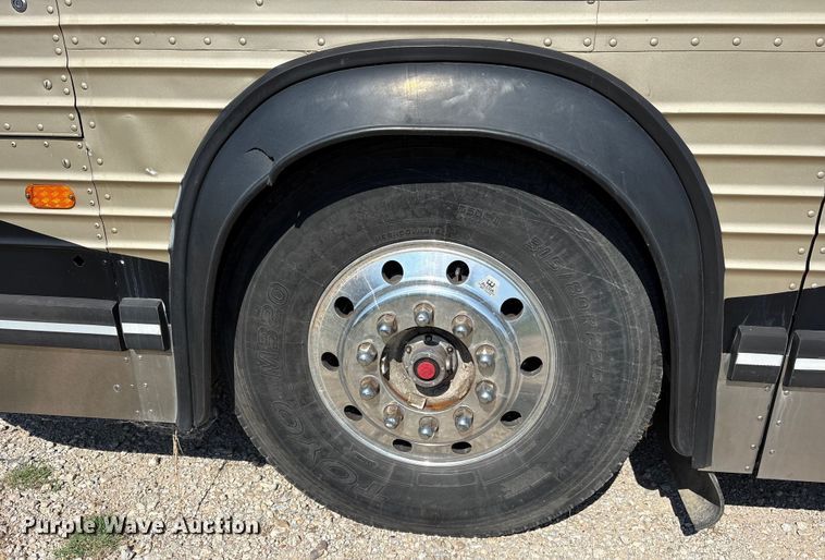 image for item ET7071 1996 Prevost Xl Coach coach bus