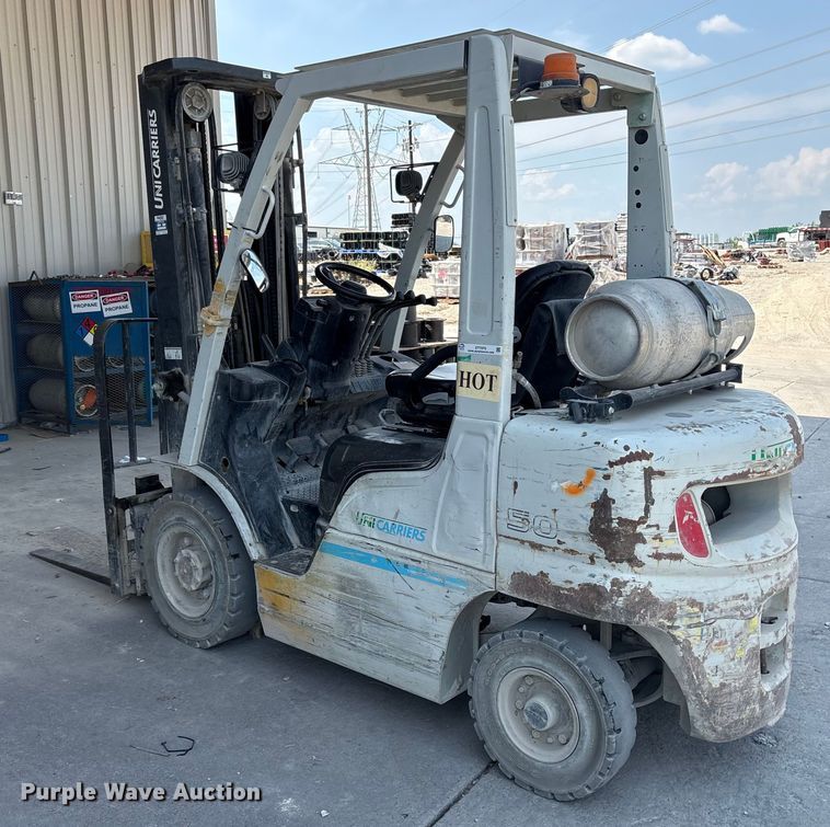 image for item ET7075 2017 UniCarriers PF50 forklift