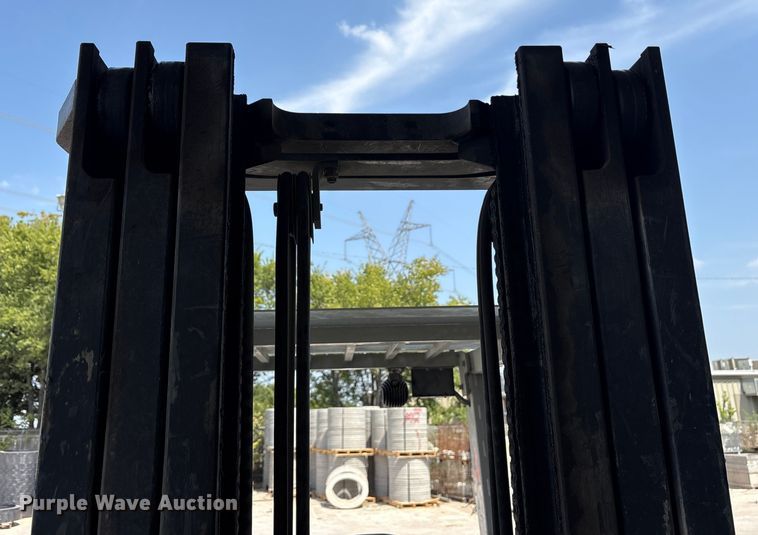 image for item ET7075 2017 UniCarriers PF50 forklift