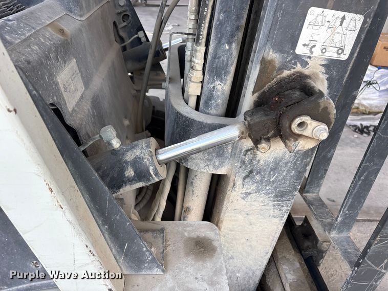 image for item ET7075 2017 UniCarriers PF50 forklift