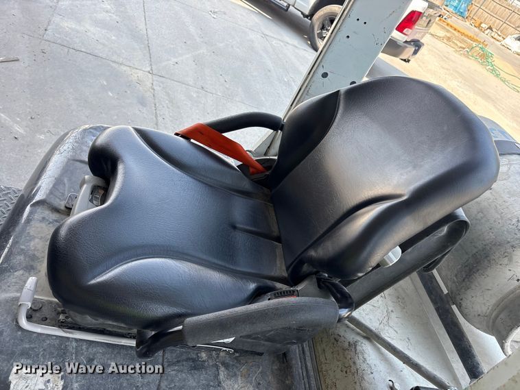 image for item ET7075 2017 UniCarriers PF50 forklift