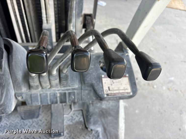 image for item ET7075 2017 UniCarriers PF50 forklift