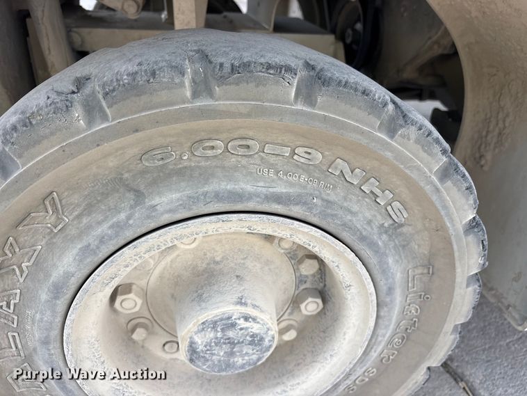 image for item ET7075 2017 UniCarriers PF50 forklift