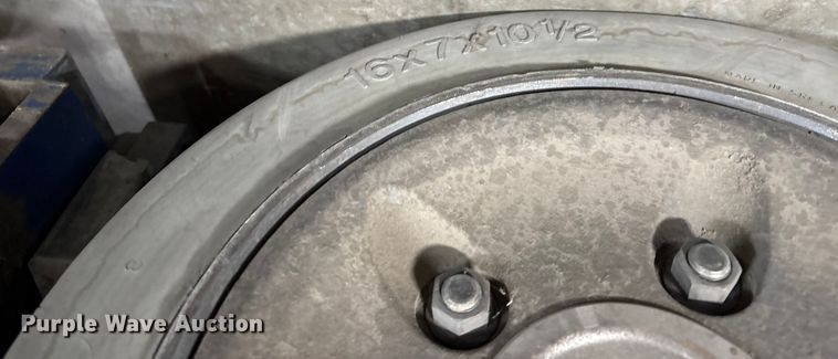 image for item ET7076 2016 Crown RC5530-35 forklift