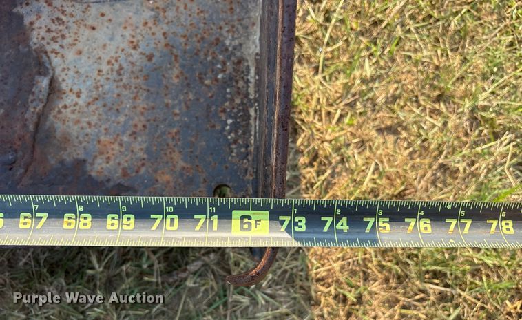 image for item ET7082 Skid steer attachments 