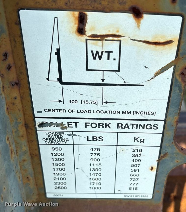image for item ET7082 Skid steer attachments 