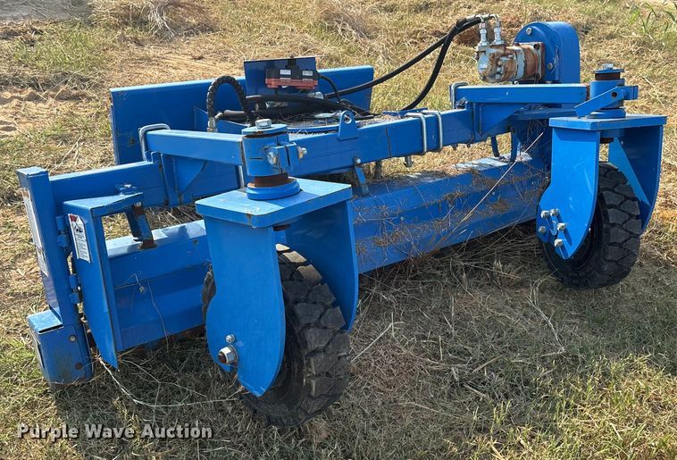 image for item ET7087 2022 Topcat SSSCR72 skid steer power rake