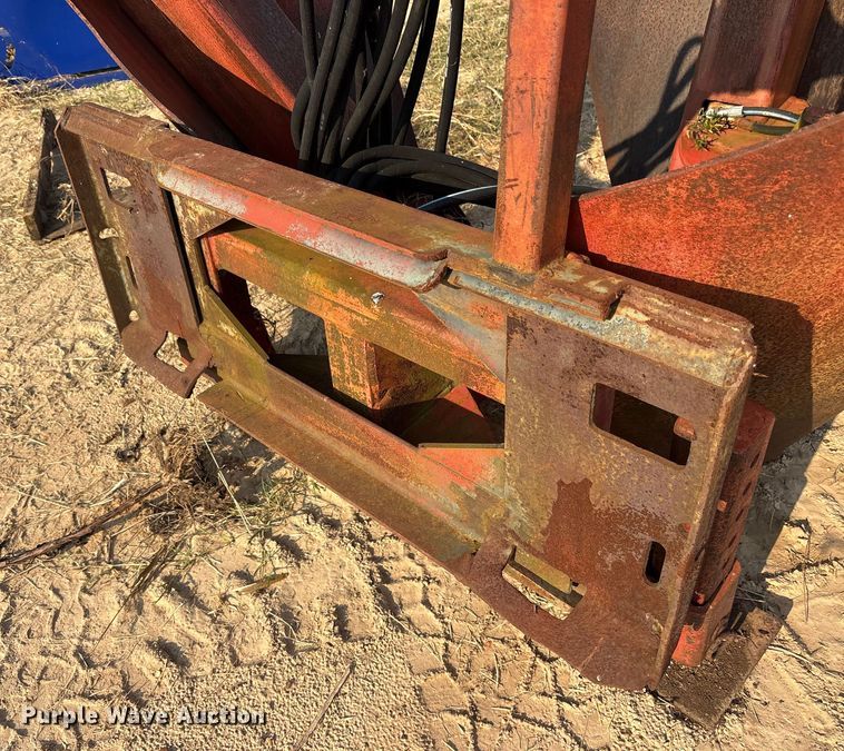 image for item ET7088 1999 Red Boss 1.38 skid steer tree spade