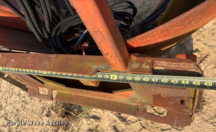 image for item ET7088 1999 Red Boss 1.38 skid steer tree spade