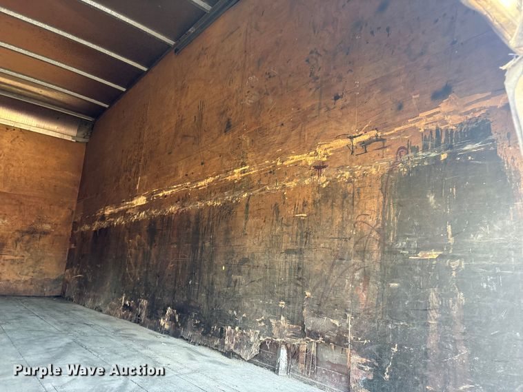 image for item ET8528 2013 International 4300 box truck