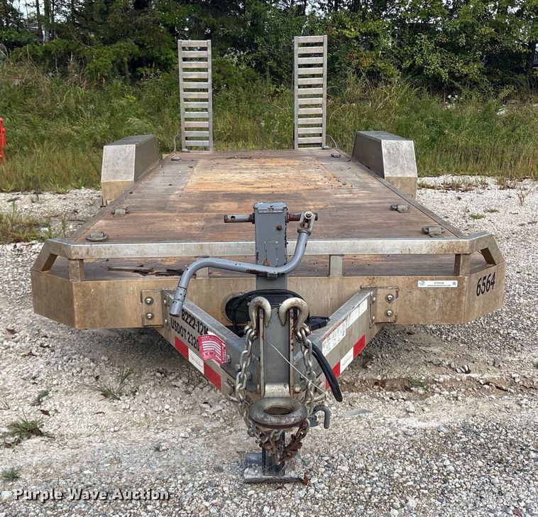 image for item ET8546 2020 Aluma utility trailer