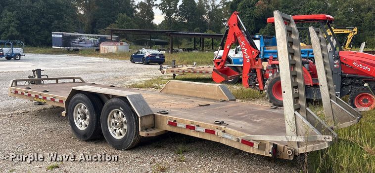 image for item ET8546 2020 Aluma utility trailer