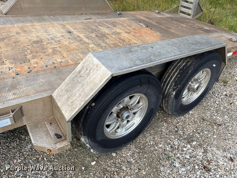 image for item ET8546 2020 Aluma utility trailer