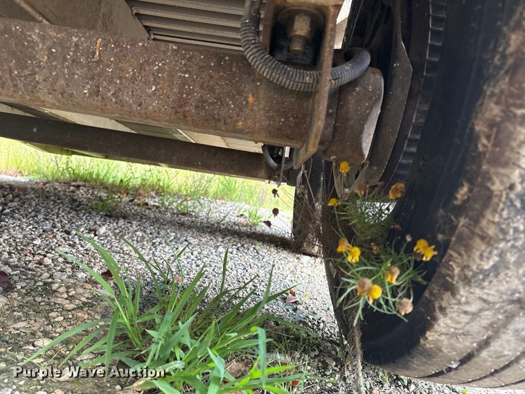 image for item ET8546 2020 Aluma utility trailer