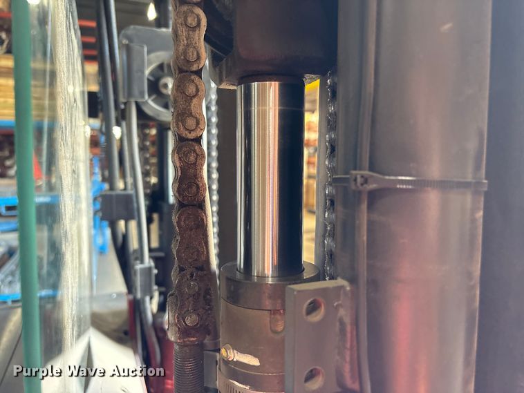 image for item ET8551 2017 Raymond 720-R35TT reach truck