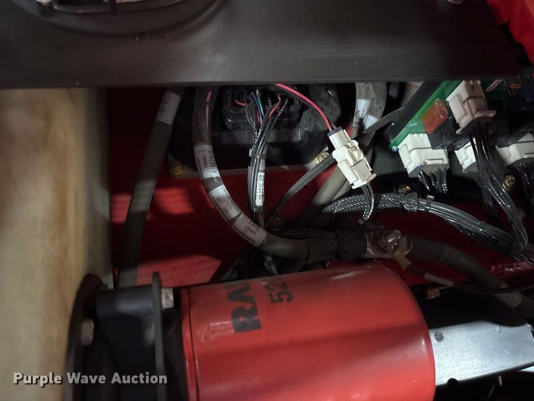 image for item ET8552 2019 Raymond 5500 order picker