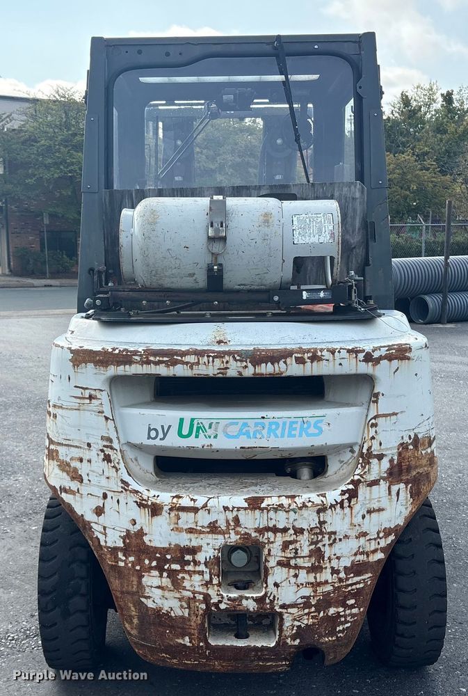 image for item ET8553 2015 Nissan PF80YLP forklift