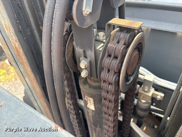 image for item ET8553 2015 Nissan PF80YLP forklift