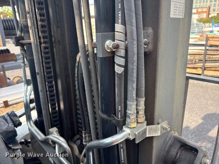 image for item ET8553 2015 Nissan PF80YLP forklift