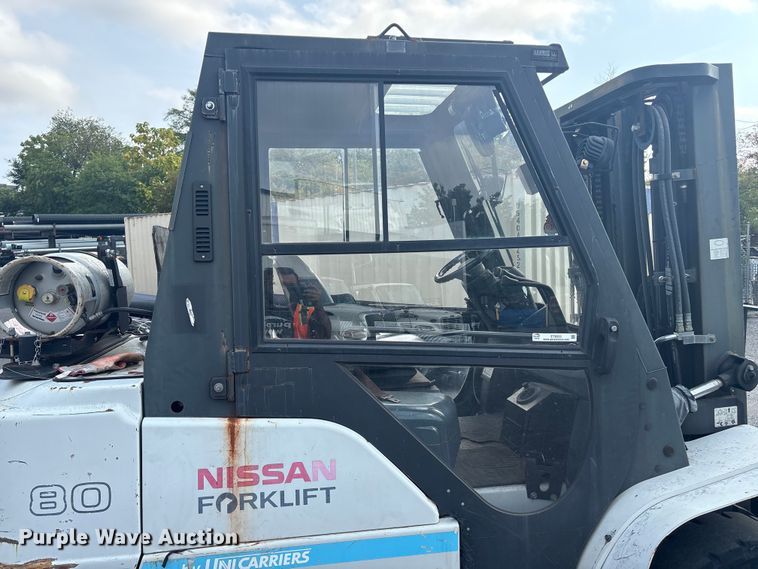 image for item ET8553 2015 Nissan PF80YLP forklift