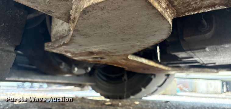 image for item ET8553 2015 Nissan PF80YLP forklift