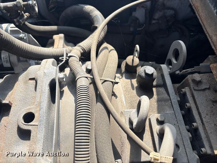 image for item ET8553 2015 Nissan PF80YLP forklift